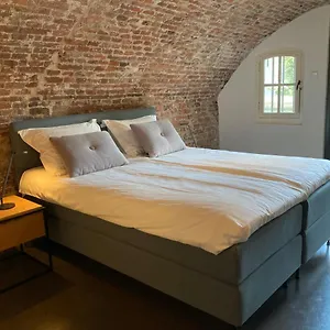 https://de-hoendervorst.utrechthotels.net