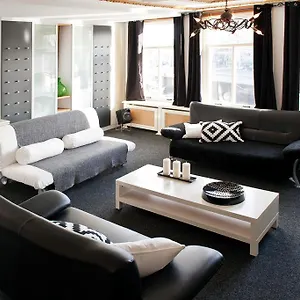 https://canal-holiday-apartment.amsterdamhotelsnl.com